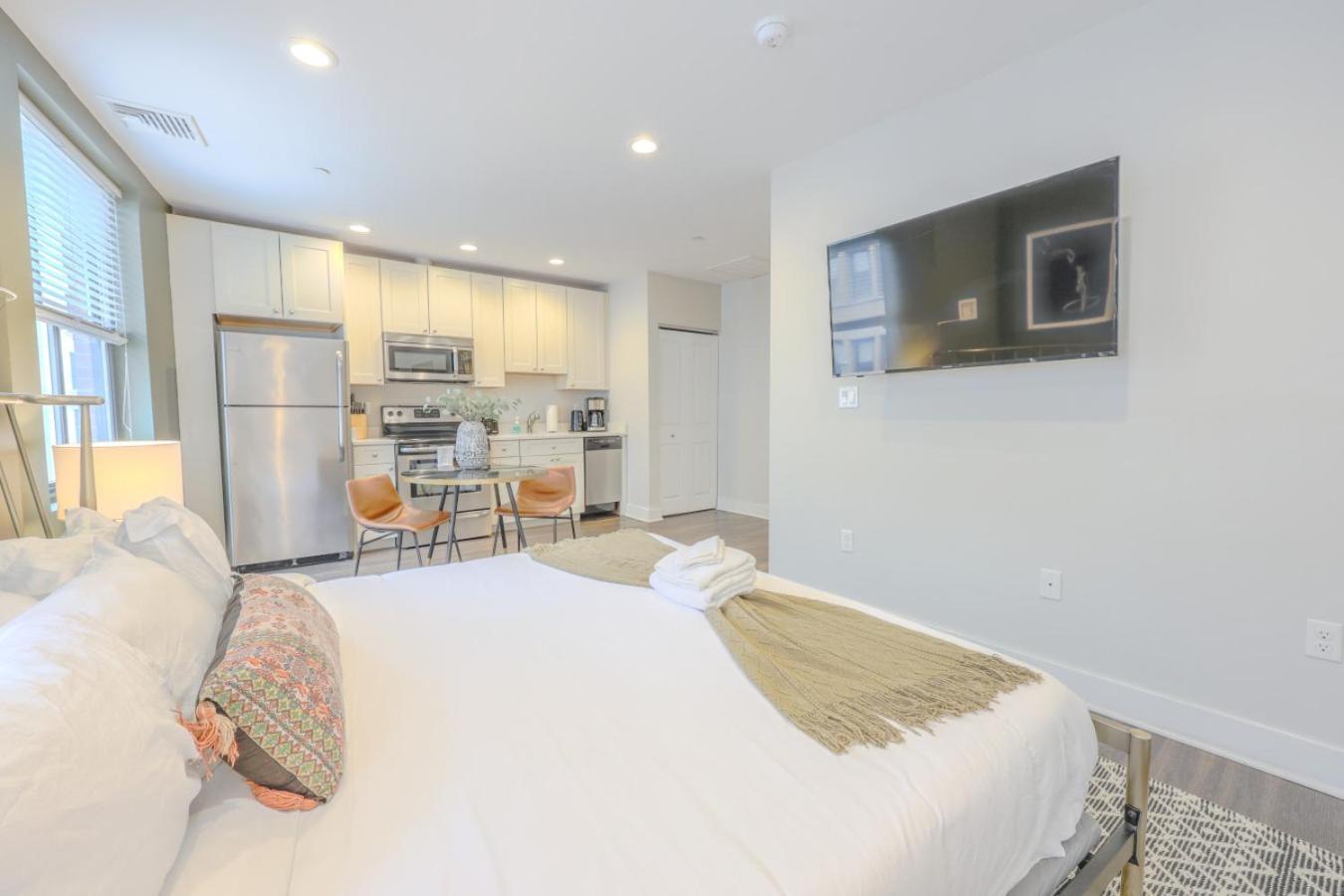 Sleek Fidi Close To Public Transit * Boston